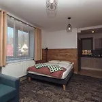 Pod Snieznymi Kotlami Apartamento