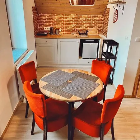 Pod Snieznymi Kotlami Lägenhet *