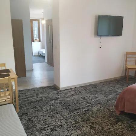 Pod śnieżnymi Kotłami