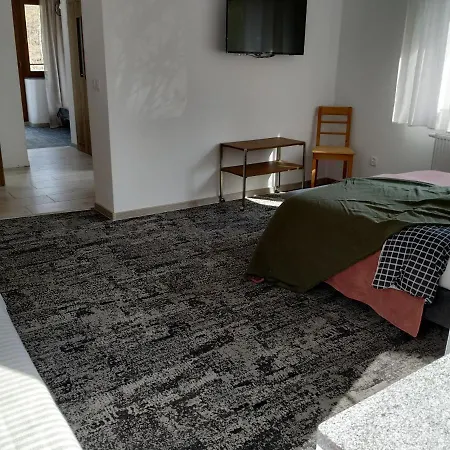 Pod śnieżnymi Kotłami Piechowice (Karkonosze)