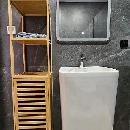 Pod Snieznymi Kotlami Piechowice (Karkonosze)