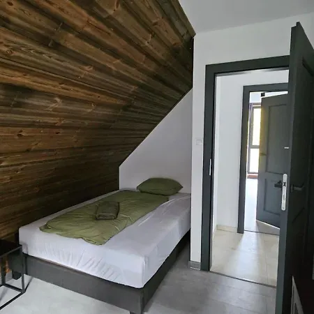 Pod Snieznymi Kotlami Apartmán