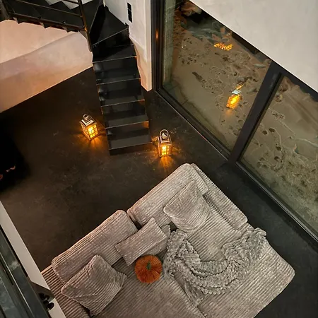 Pod śnieżnymi Kotłami