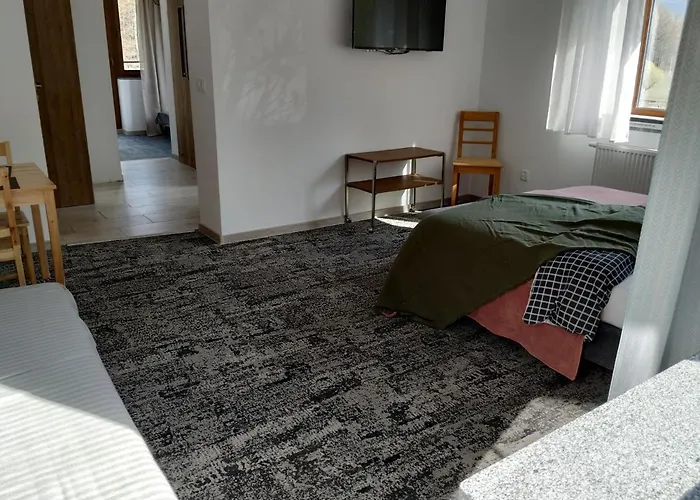 Pod Snieznymi Kotlami Piechowice (Karkonosze)