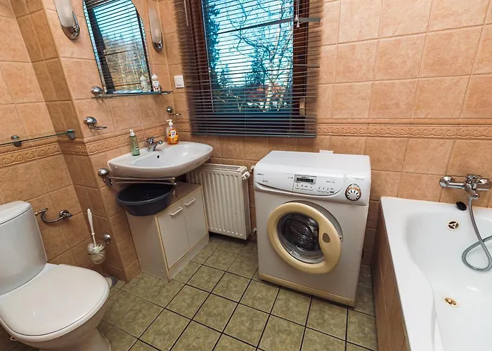 Pod Snieznymi Kotlami *