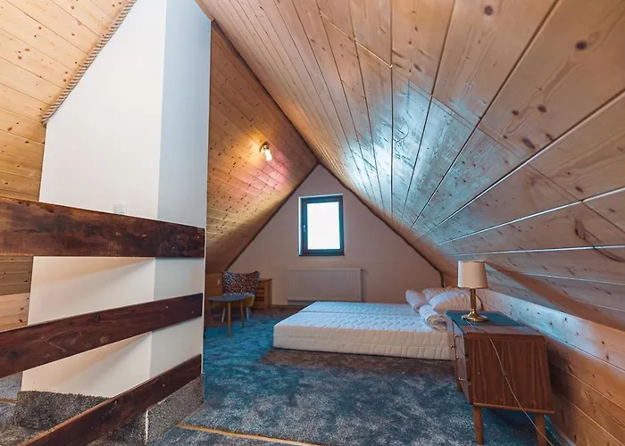 Pod Snieznymi Kotlami *